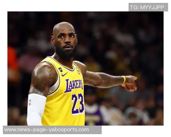 詹姆斯全能表现难挽球队颓势19投10中独砍29分却无力回天